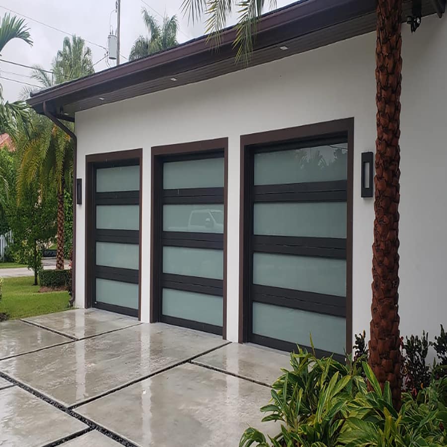 impact-garage-doors-miami-hurricane-resistant-garage